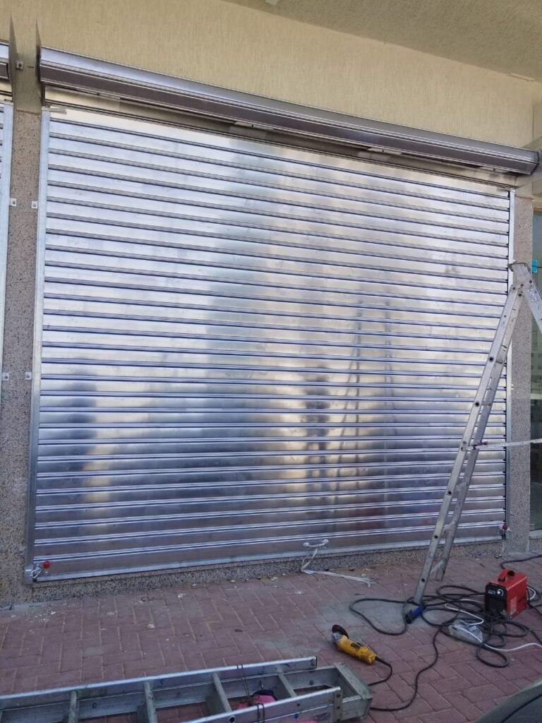 Aluminium Manual Shutter